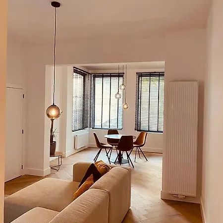 Lägenhet Prachtig Met Patio Op Het Zuid Antwerpen